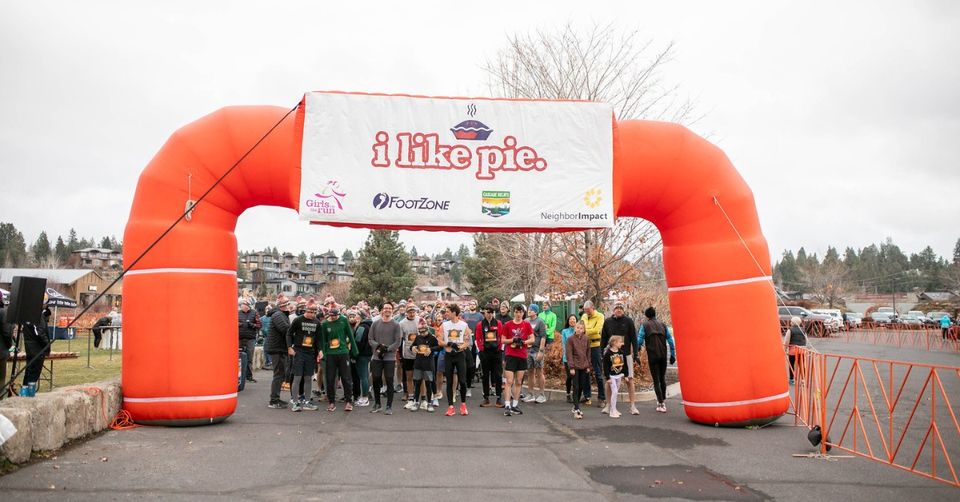 Thanksgiving Morning Joy: The I Like Pie Fun Run Experience in Bend, OR