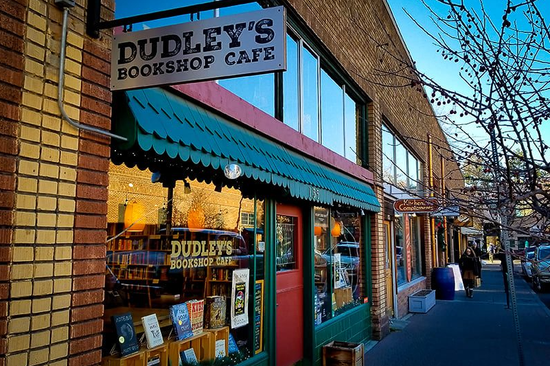 Sipping and Storytelling: Your Next Chapter Begins at Dudley’s Bookshop Cafe in Bend, OR